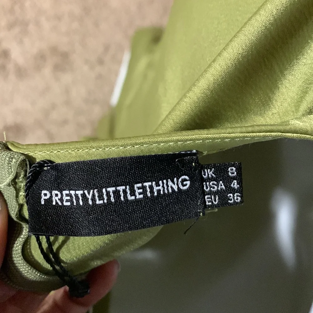 Olive Green Beautiful Body Cut/Out Dress💚 - Picture 8 of 10